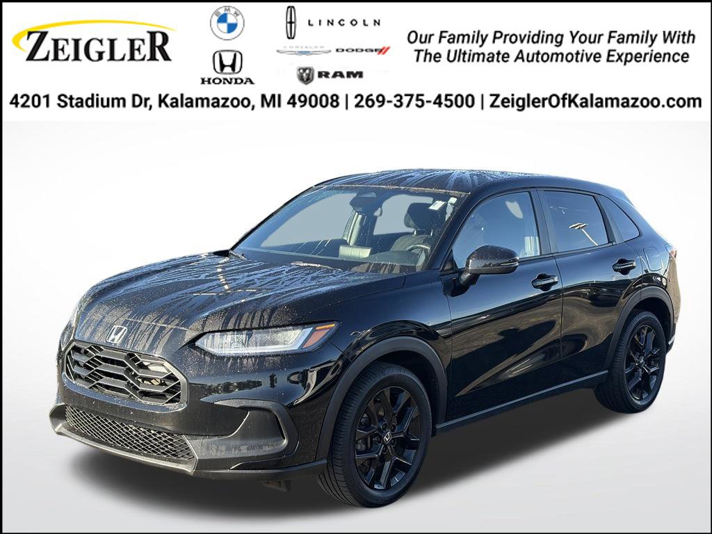 Used 2024 Honda HR-V Sport image 1