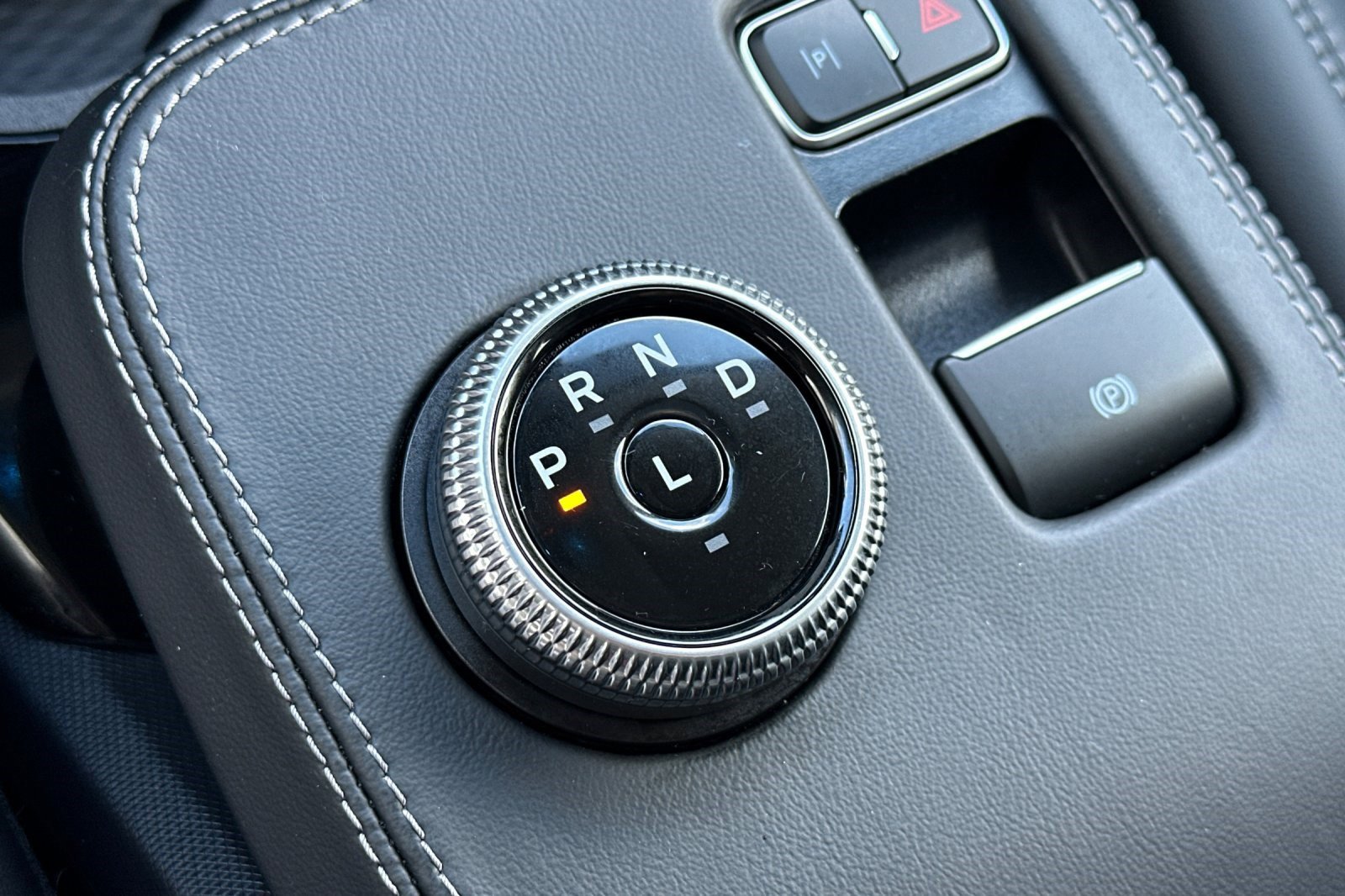 Used 2023 Ford Mustang Mach-E Select image 27