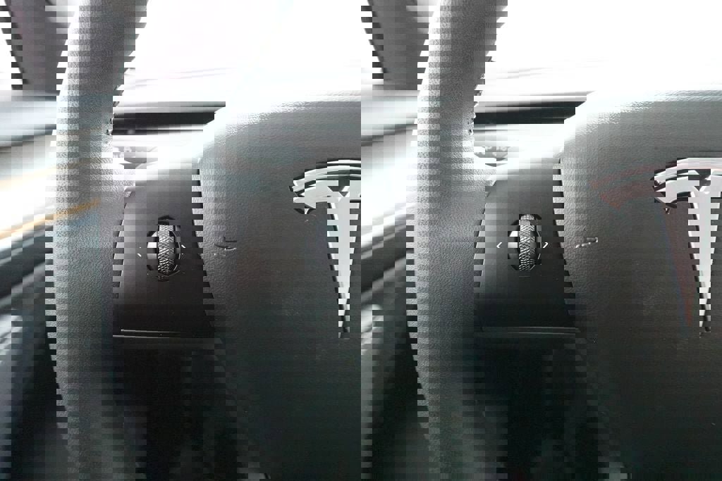 Used 2023 Tesla Model 3 Long Range image 10