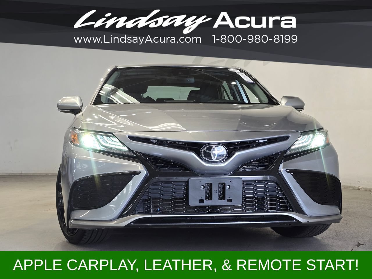 Used 2024 Toyota Camry XSE FWD image 2