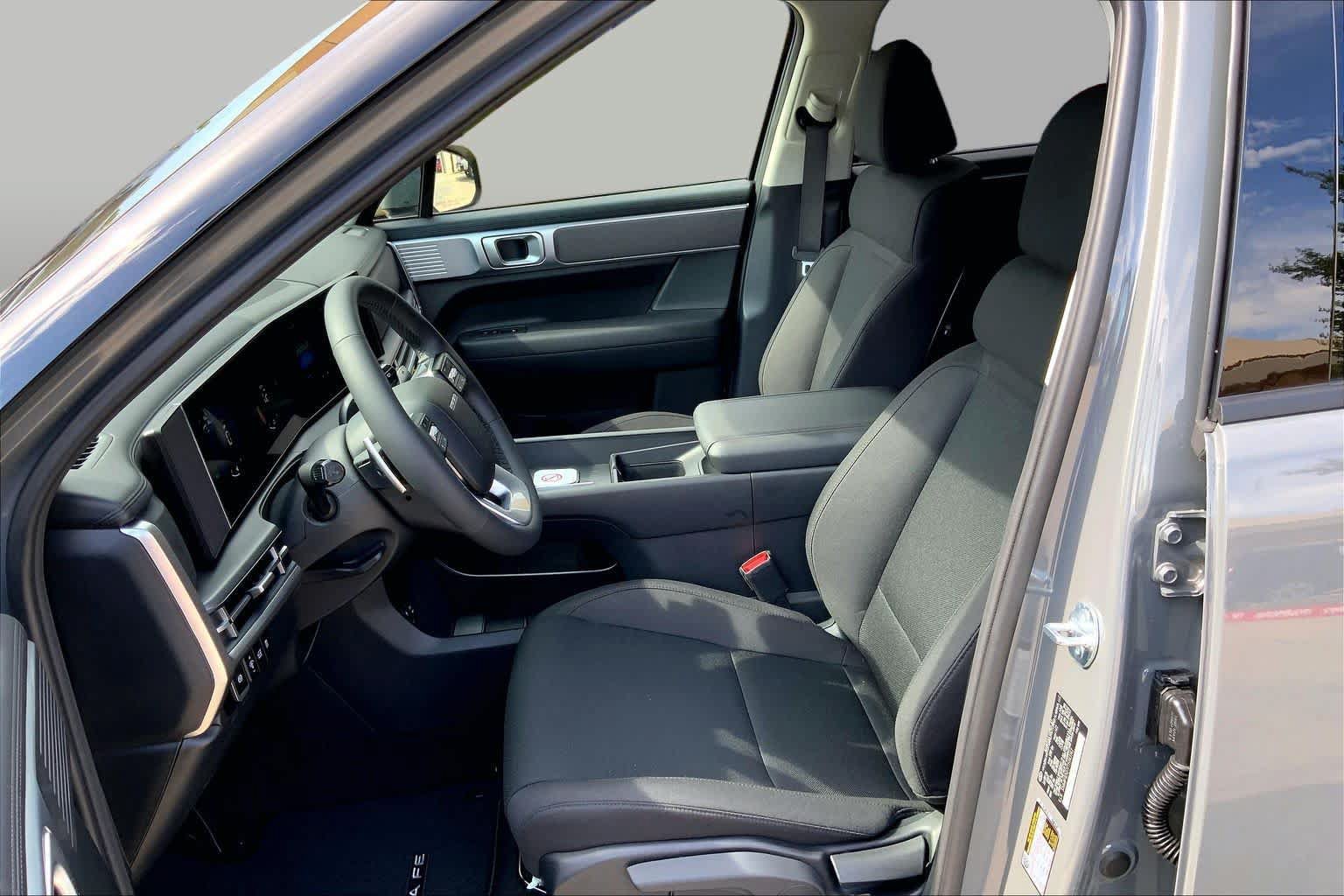 New 2026 Hyundai Santa Fe SE AWD/4WD image 7