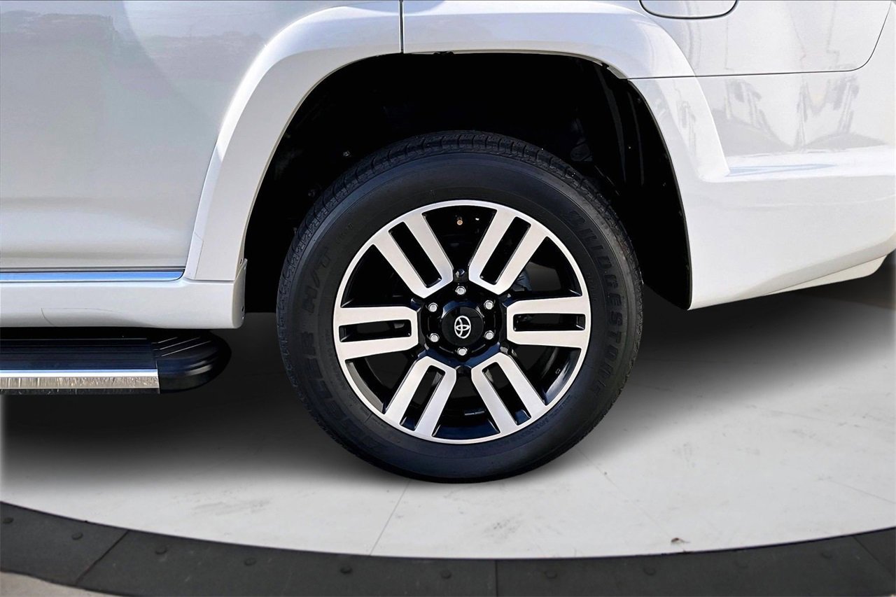 Used 2022 Toyota 4Runner Limited image 36