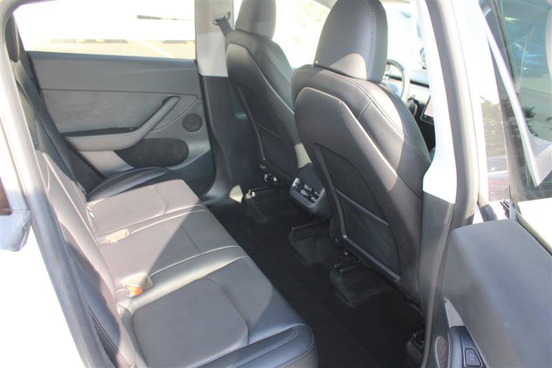 Used 2023 Tesla Model Y Long Range AWD/4WD image 12