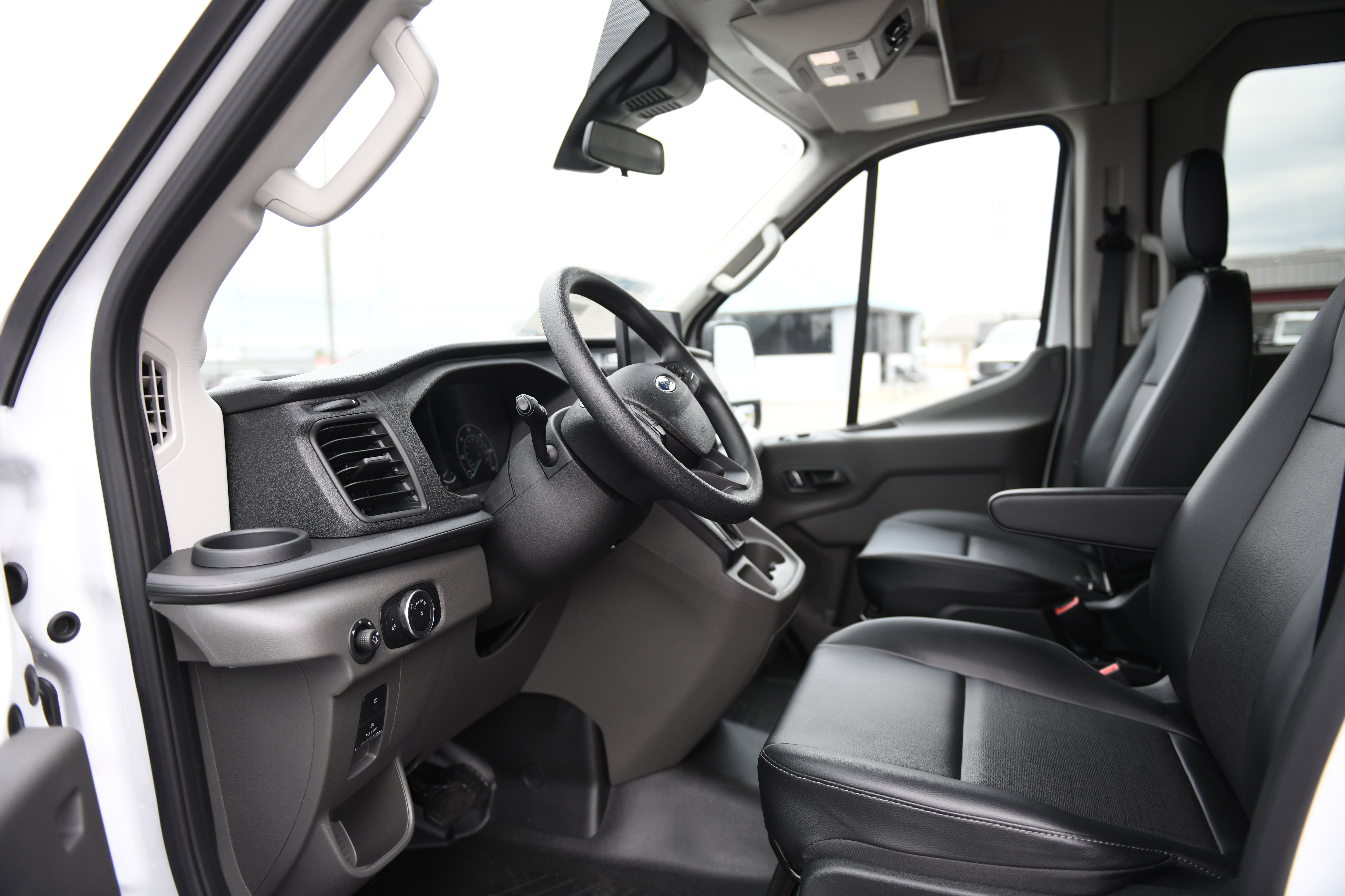 New 2025 Ford Transit 350 XL image 14