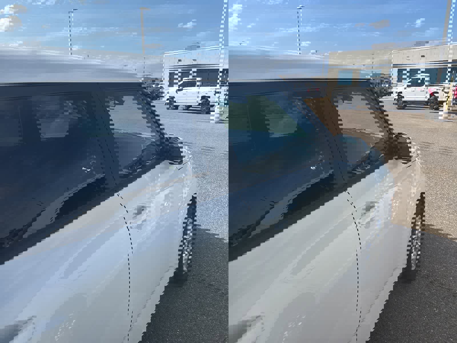 Used 2024 Kia Soul LX w/ Option Group 015 image 6