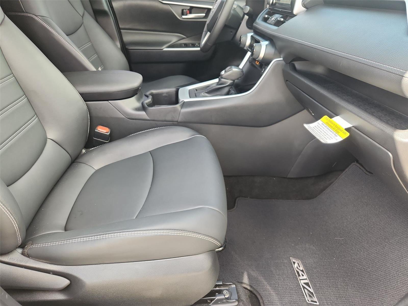 Used 2023 Toyota RAV4 XLE Premium FWD image 27