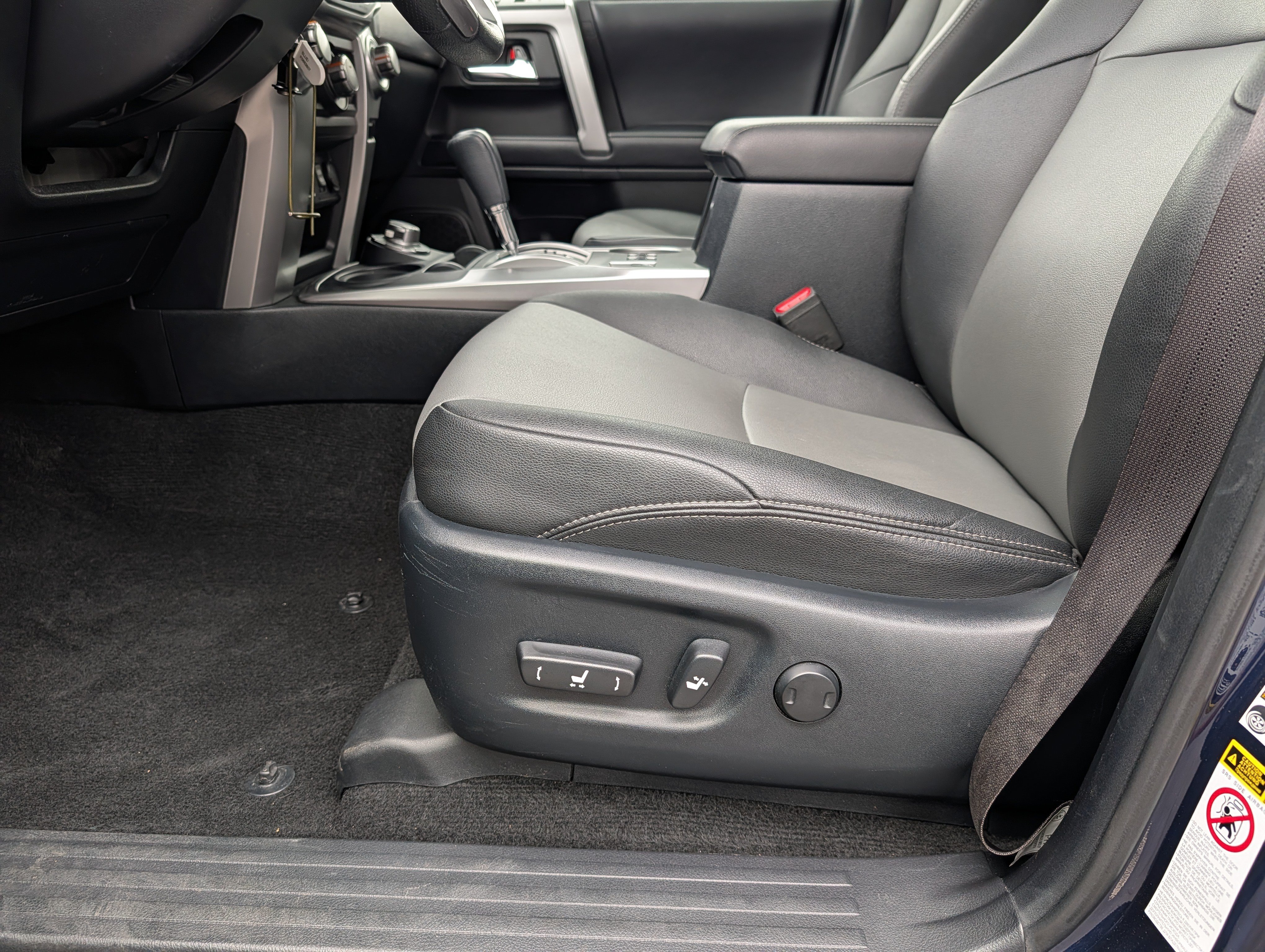 Certified 2019 Toyota 4Runner SR5 Premium AWD/4WD image 20