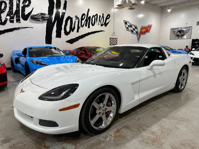 Used 2007 Chevrolet Corvette Coupe w/ Preferred Equipment Group RWD image 24