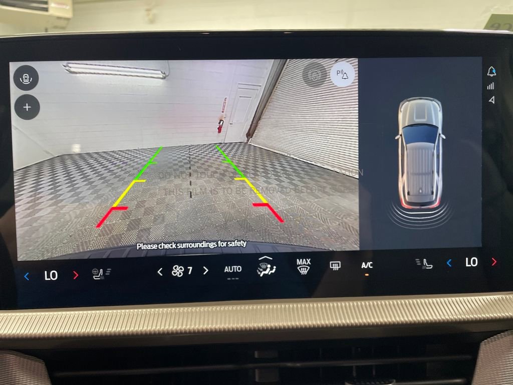 New 2025 Ford Explorer Active w/ Active Comfort Package image 25