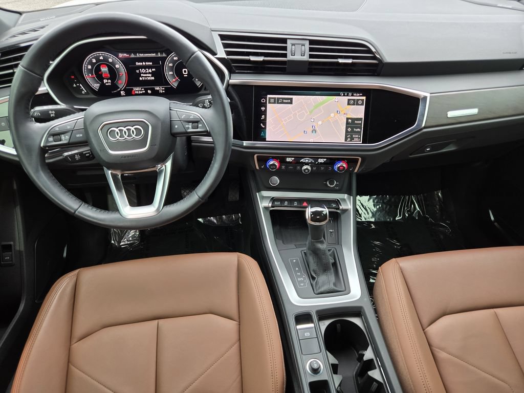 Used 2020 Audi Q3 2.0T Premium Plus AWD/4WD image 25