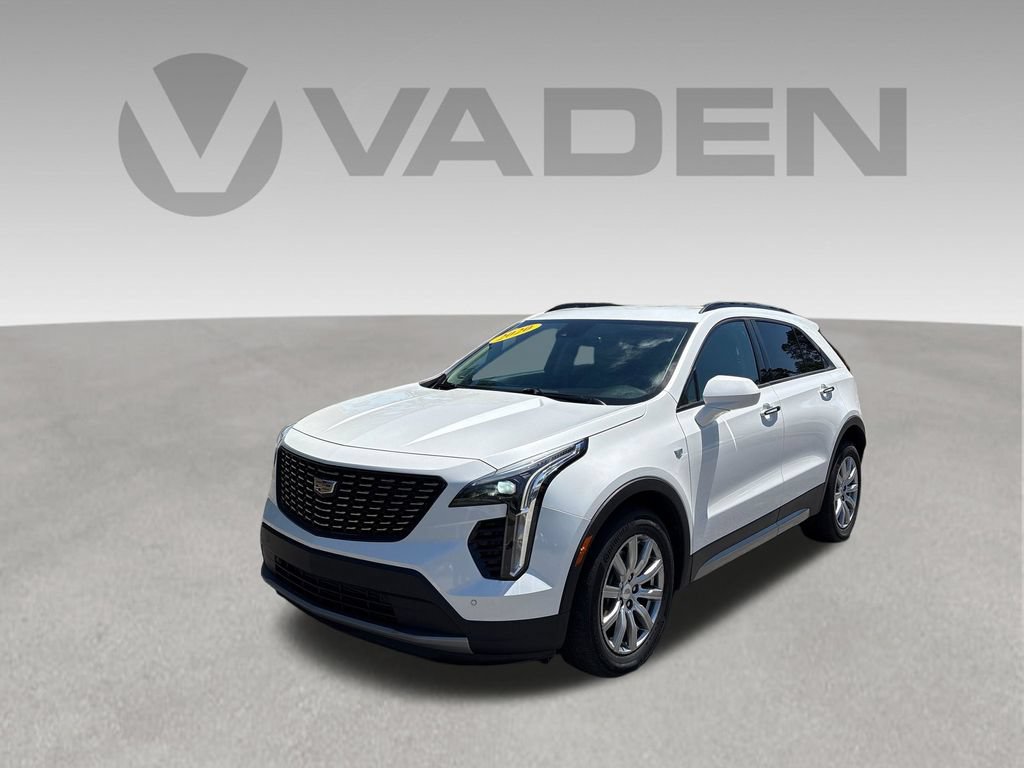 Used 2020 Cadillac XT4 Premium Luxury w/ Cold Weather Package FWD image 1