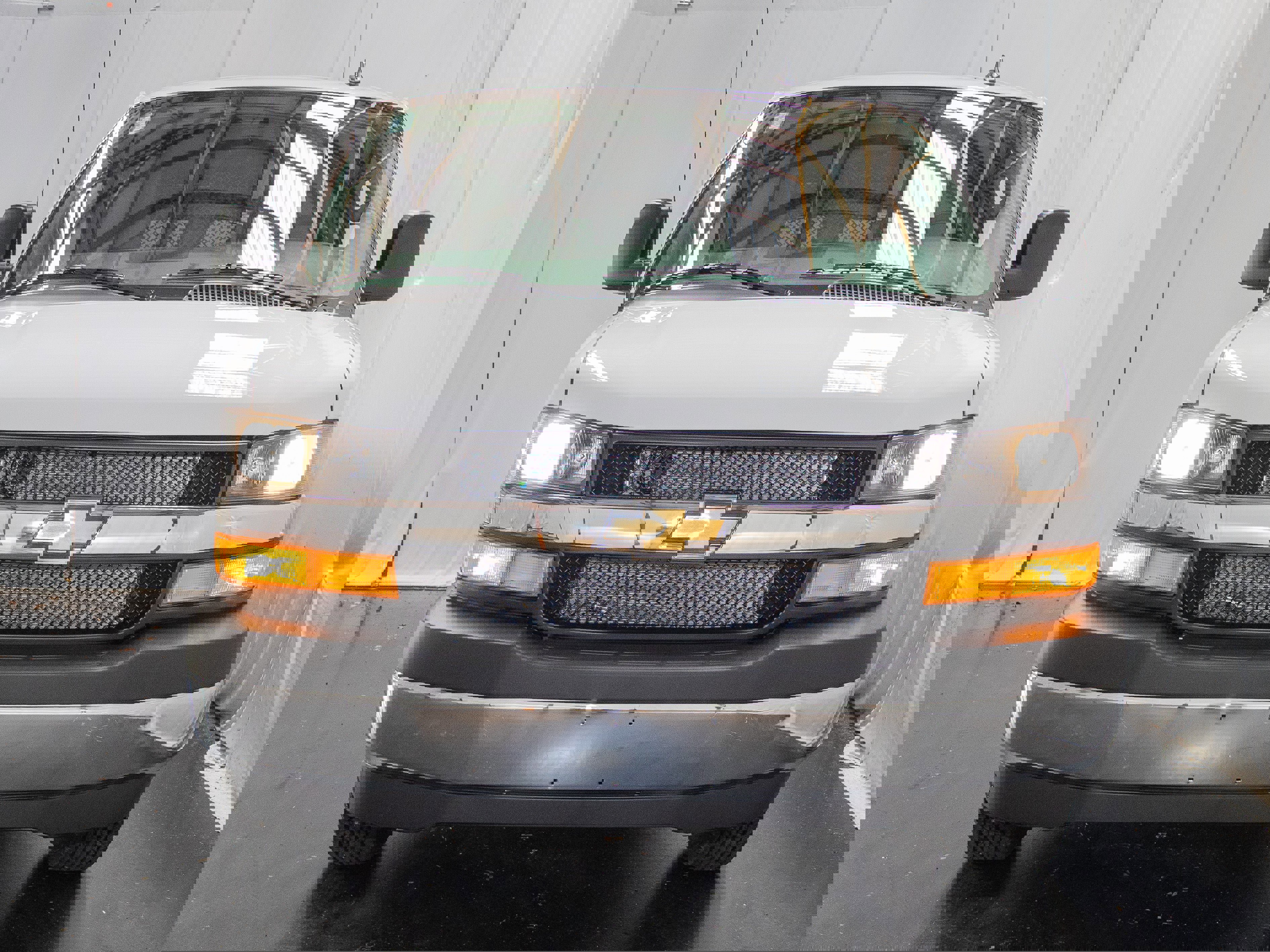 New 2025 Chevrolet Express 2500 w/ Safety Package image 2