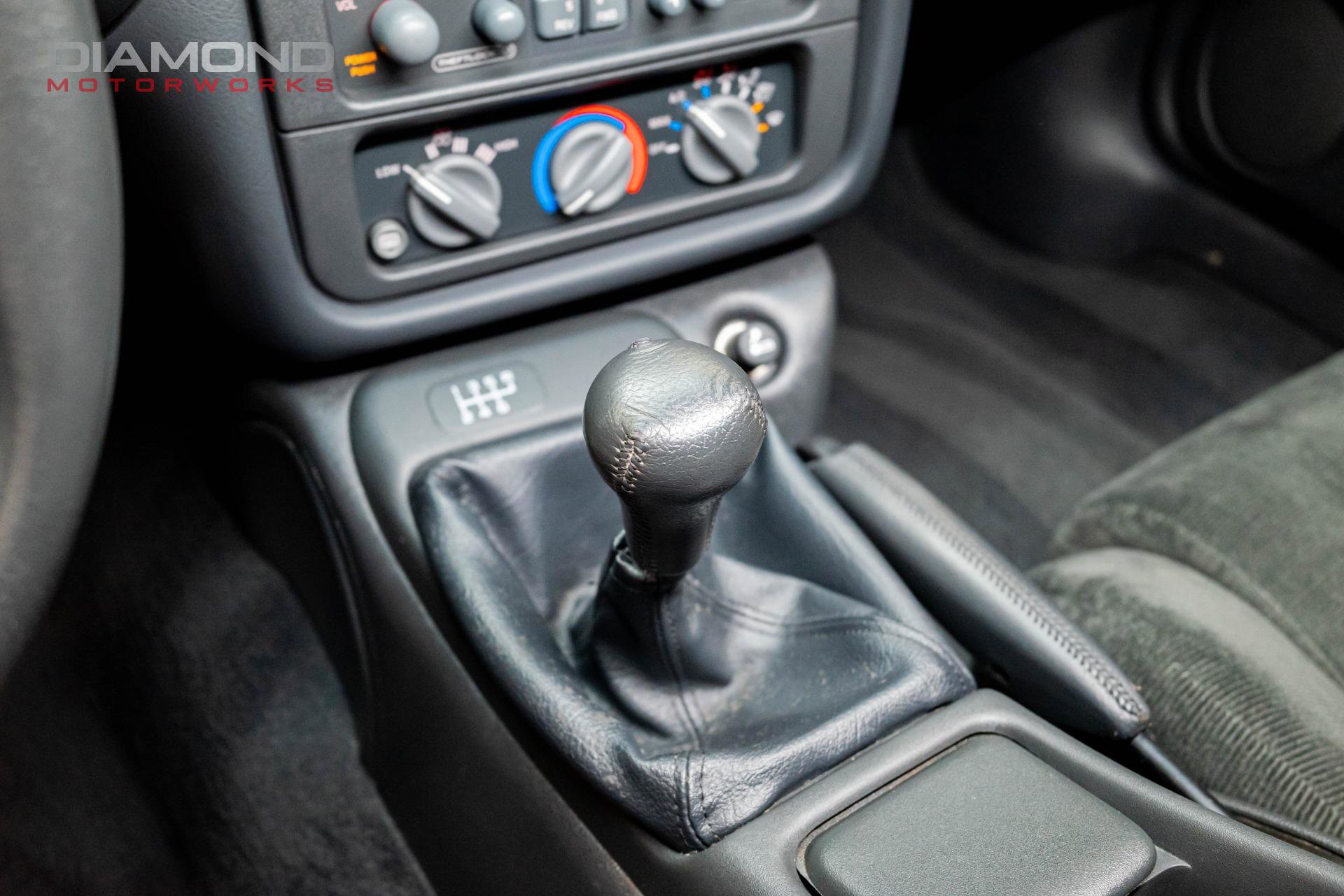 Used 1996 Pontiac Firebird Formula image 15