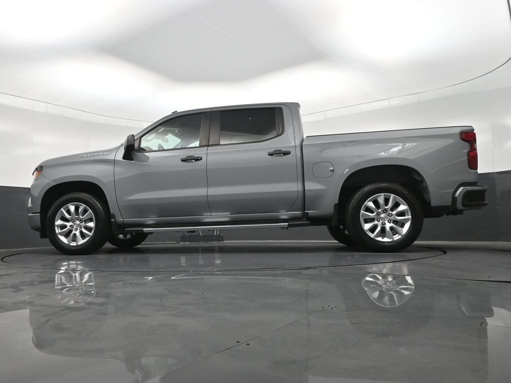 Used 2024 Chevrolet Silverado 1500 Custom RWD image 24