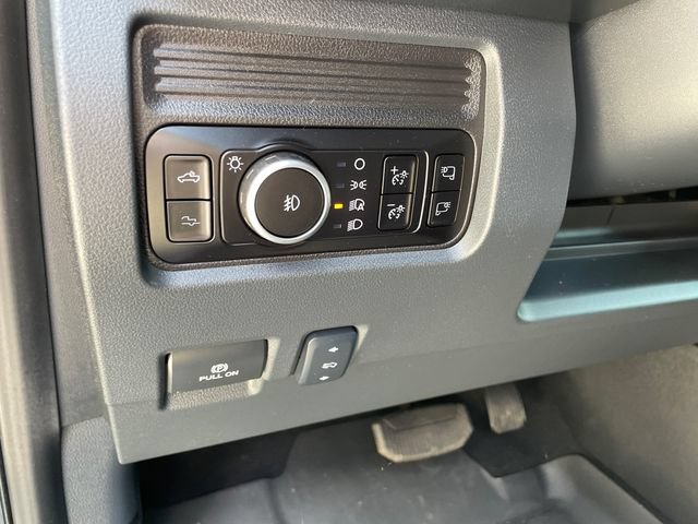 Certified 2025 Ford F450 Platinum w/ FX4 Off-Road Package AWD/4WD image 28