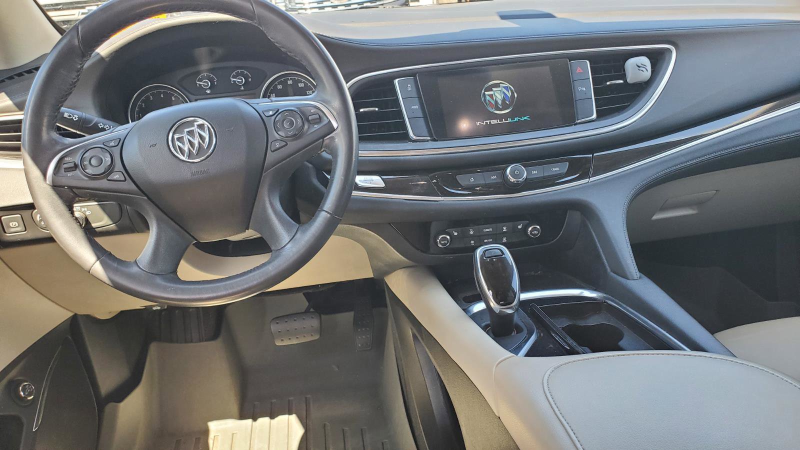 Used 2019 Buick Enclave Essence AWD/4WD image 8