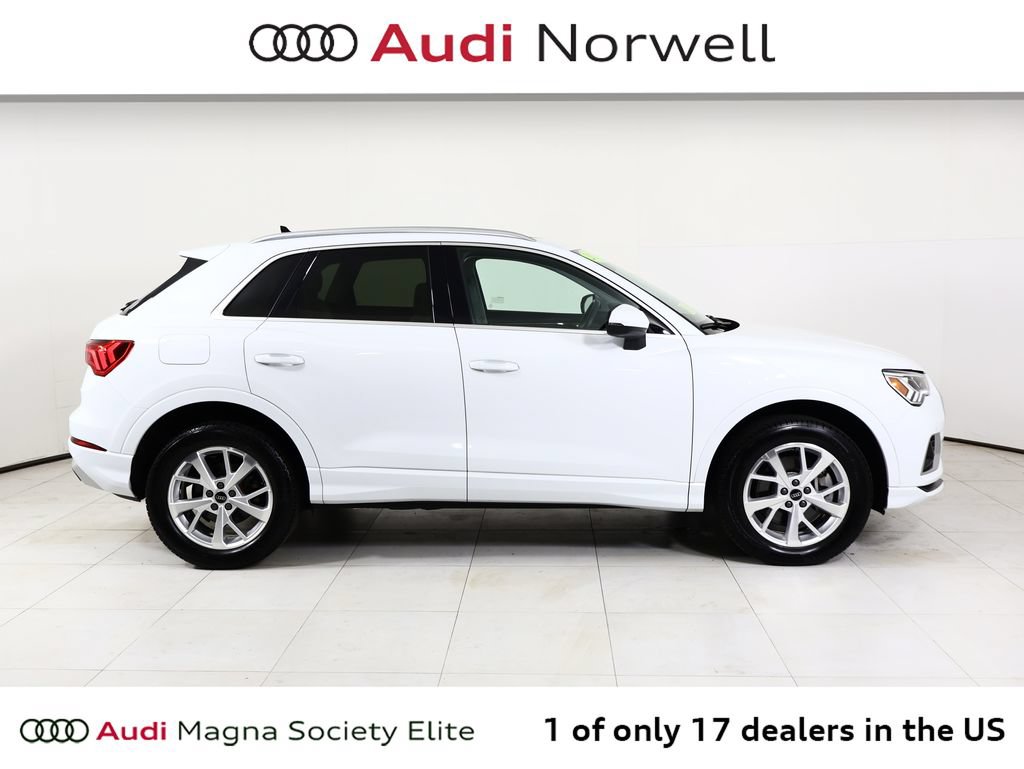 Used 2023 Audi Q3 2.0T Premium w/ Convenience Package AWD/4WD image 18