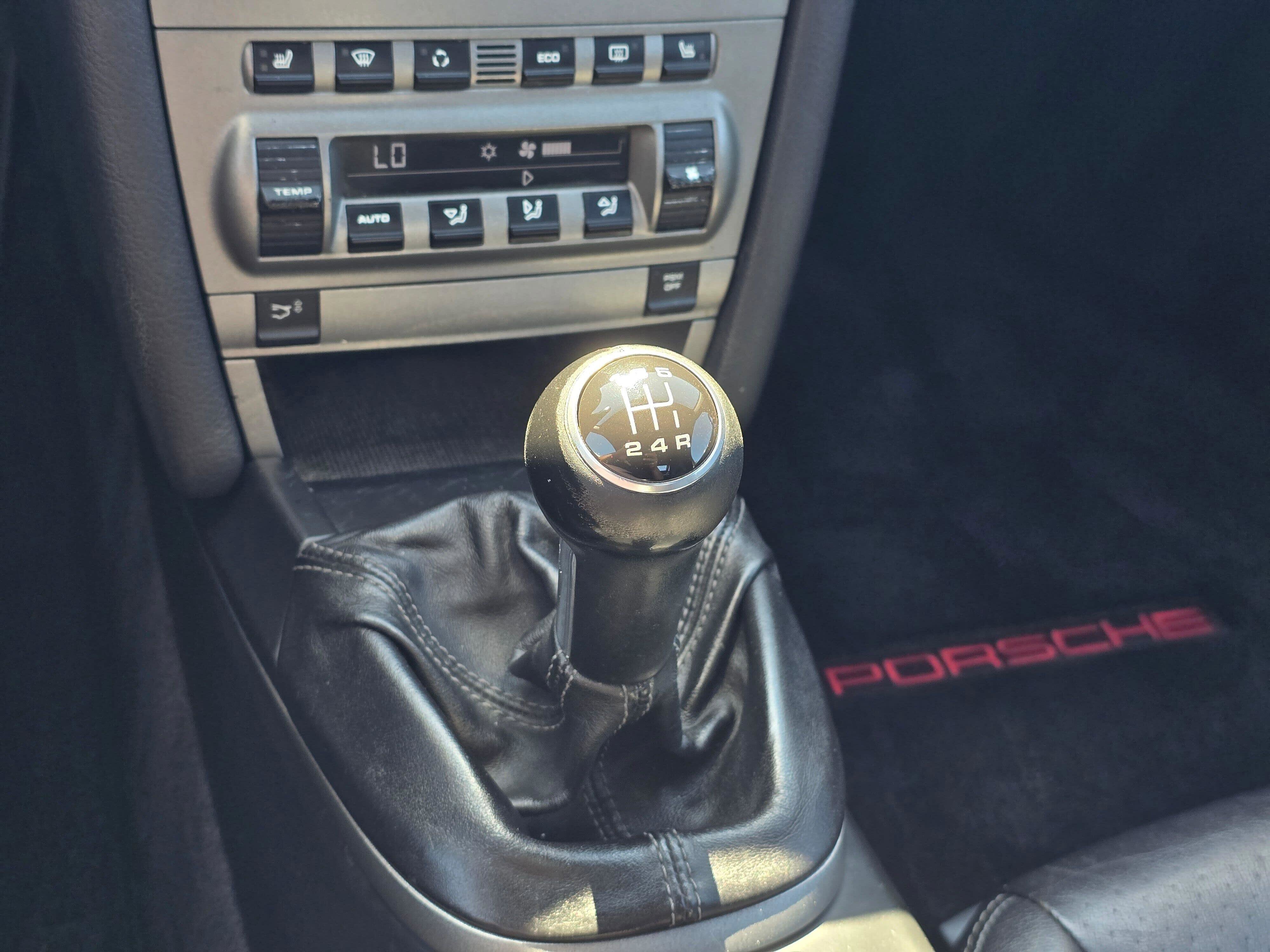 Used 2005 Porsche Boxster RWD image 18