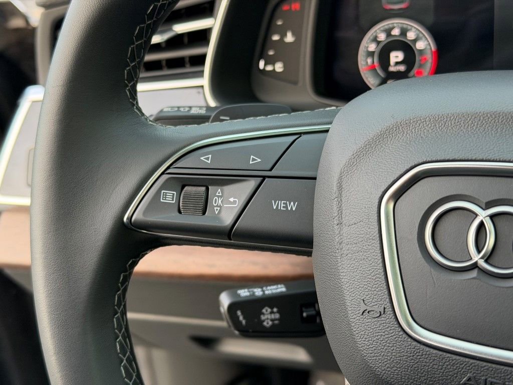 Certified 2023 Audi Q8 Premium Plus w/ Premium Plus Package image 28