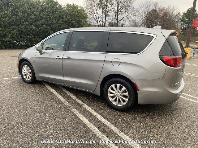 Used 2019 Chrysler Pacifica Touring Plus w/ Advanced Safetytec Group image 6