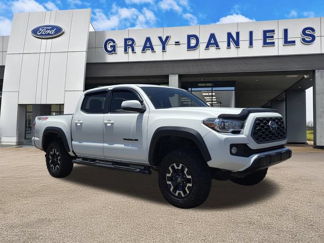 Used 2022 Toyota Tacoma TRD Off-Road w/ Technology Package AWD/4WD image 1