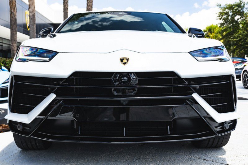 Used 2024 Lamborghini Urus S AWD/4WD image 11