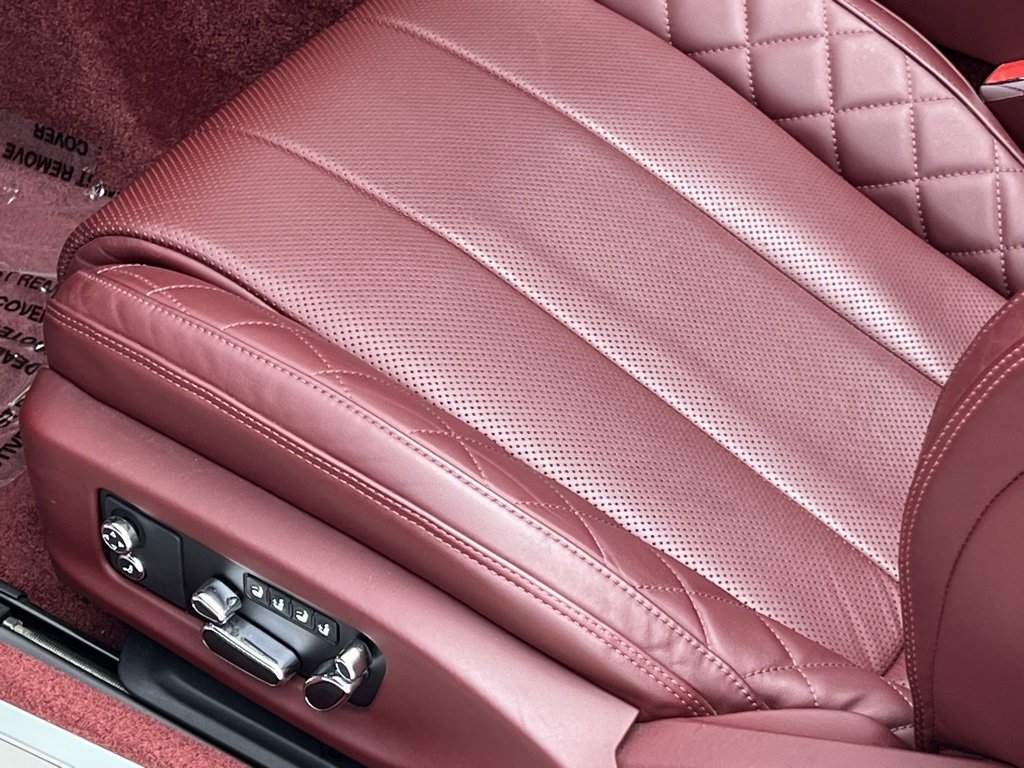 Certified 2023 Bentley Continental GT Azure image 33