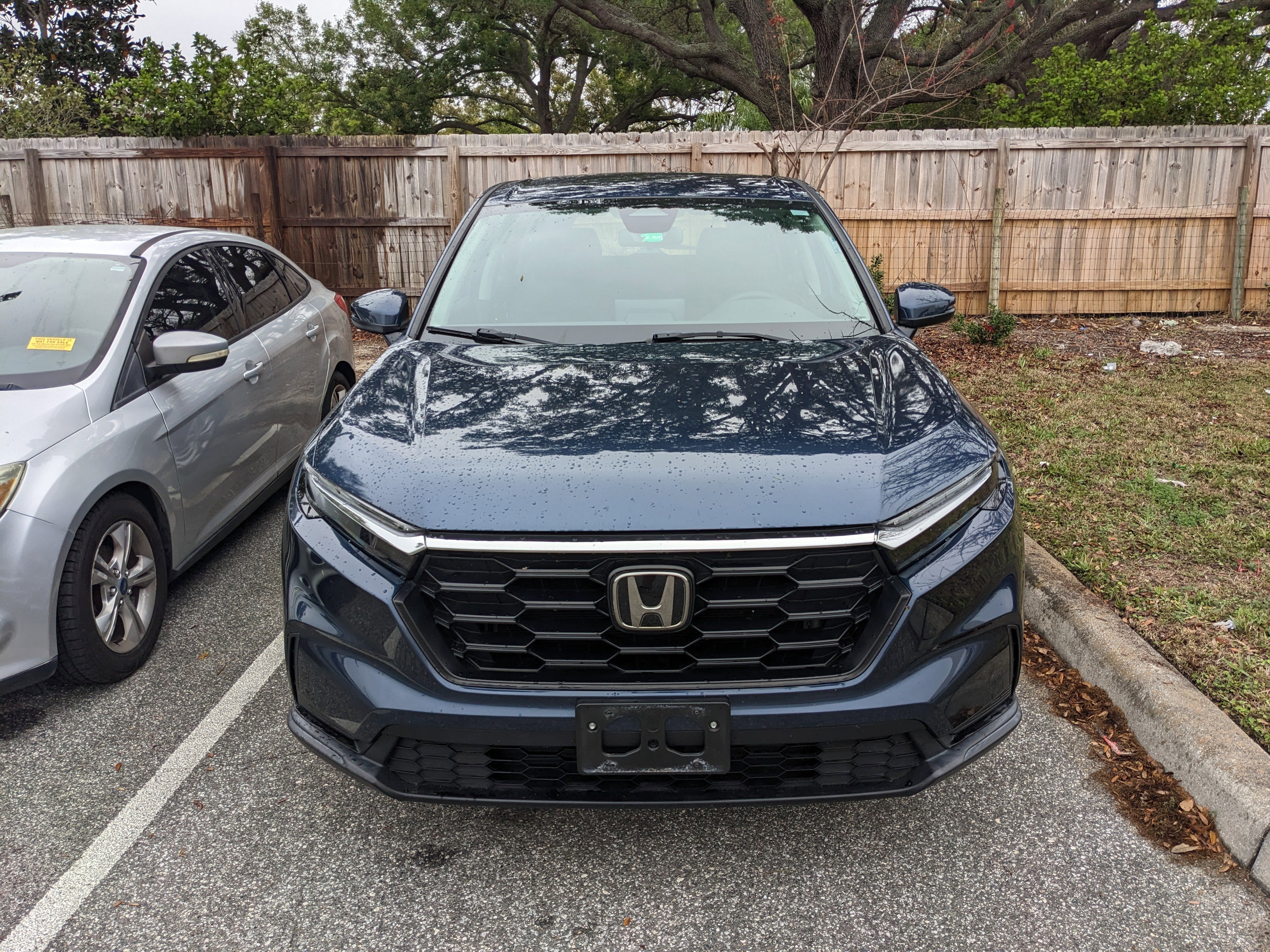 Used 2024 Honda CR-V LX image 2