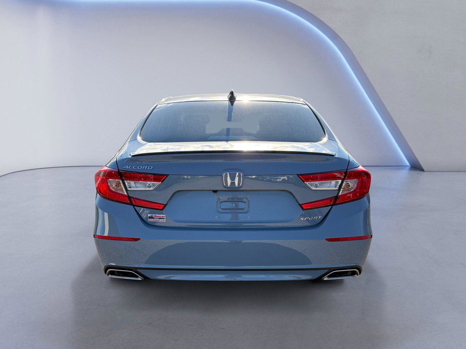 Used 2022 Honda Accord Sport image 4