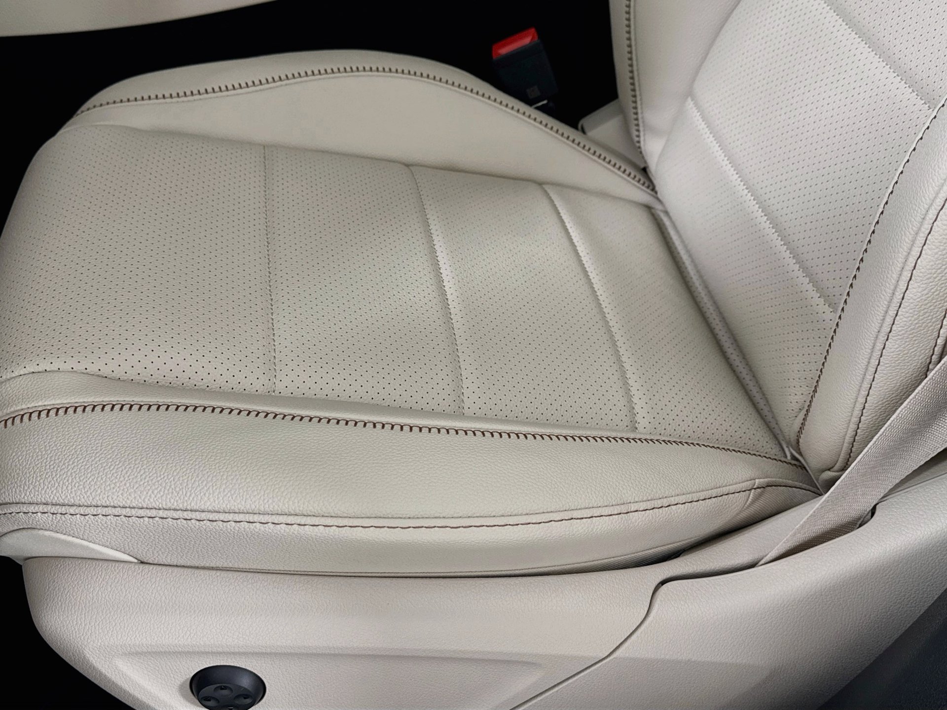 New 2027 Mercedes-Benz GLS 450 4MATIC image 20