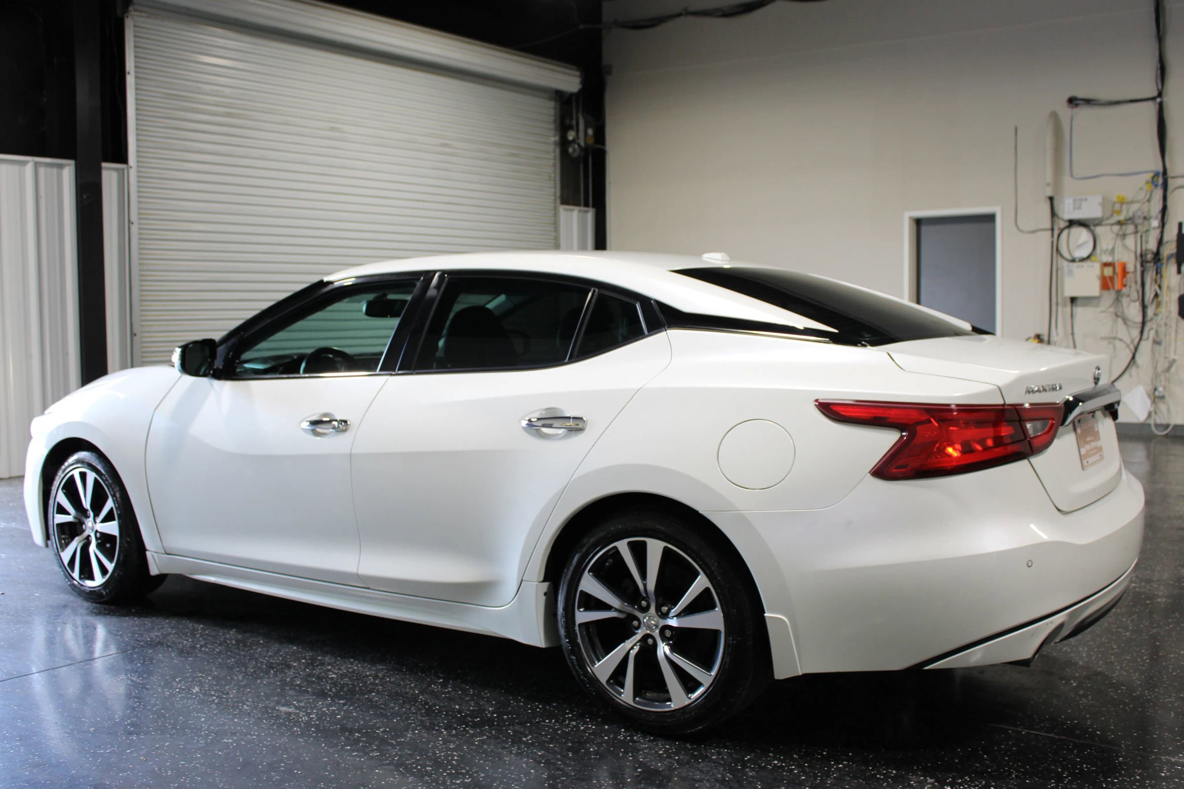 Used 2017 Nissan Maxima 3.5 SV FWD image 5