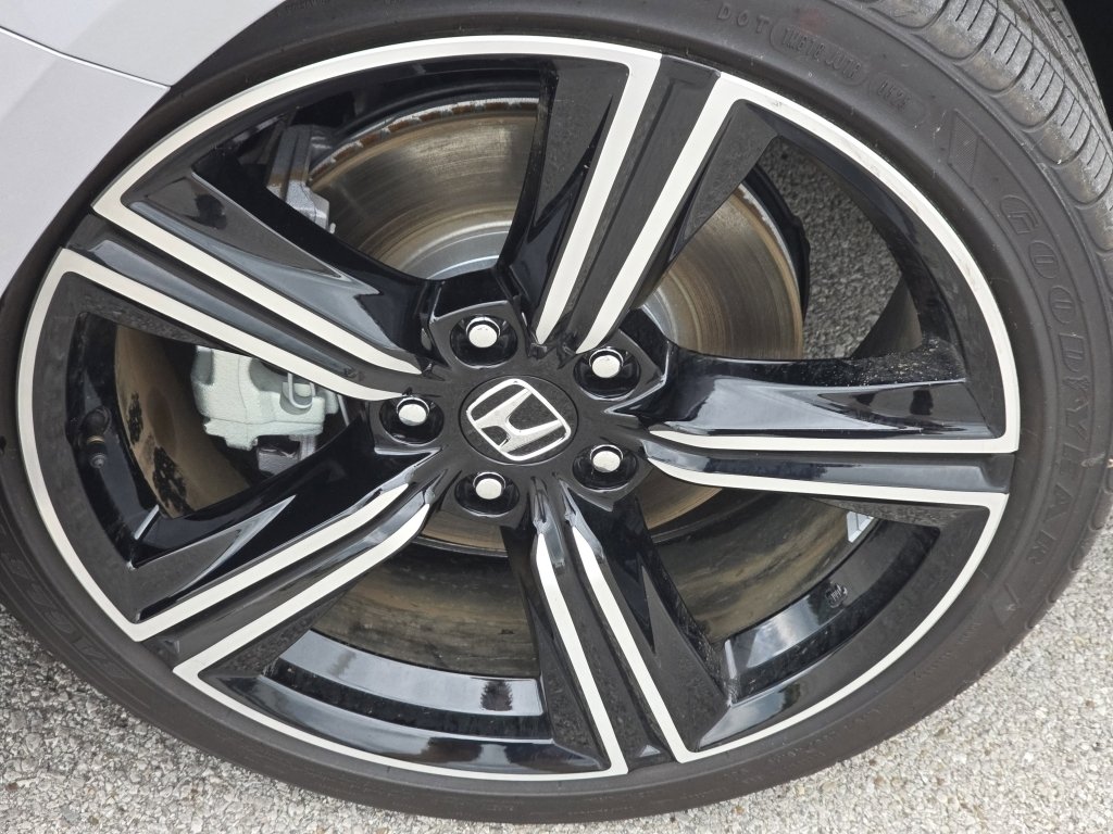 Certified 2025 Honda Accord Sport image 4