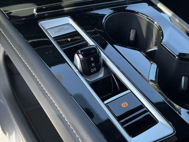 New 2025 Volkswagen Atlas Cross Sport SEL Premium R-Line image 17