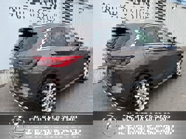 Used 2019 INFINITI QX50 Essential w/ Premium Heat Package image 4