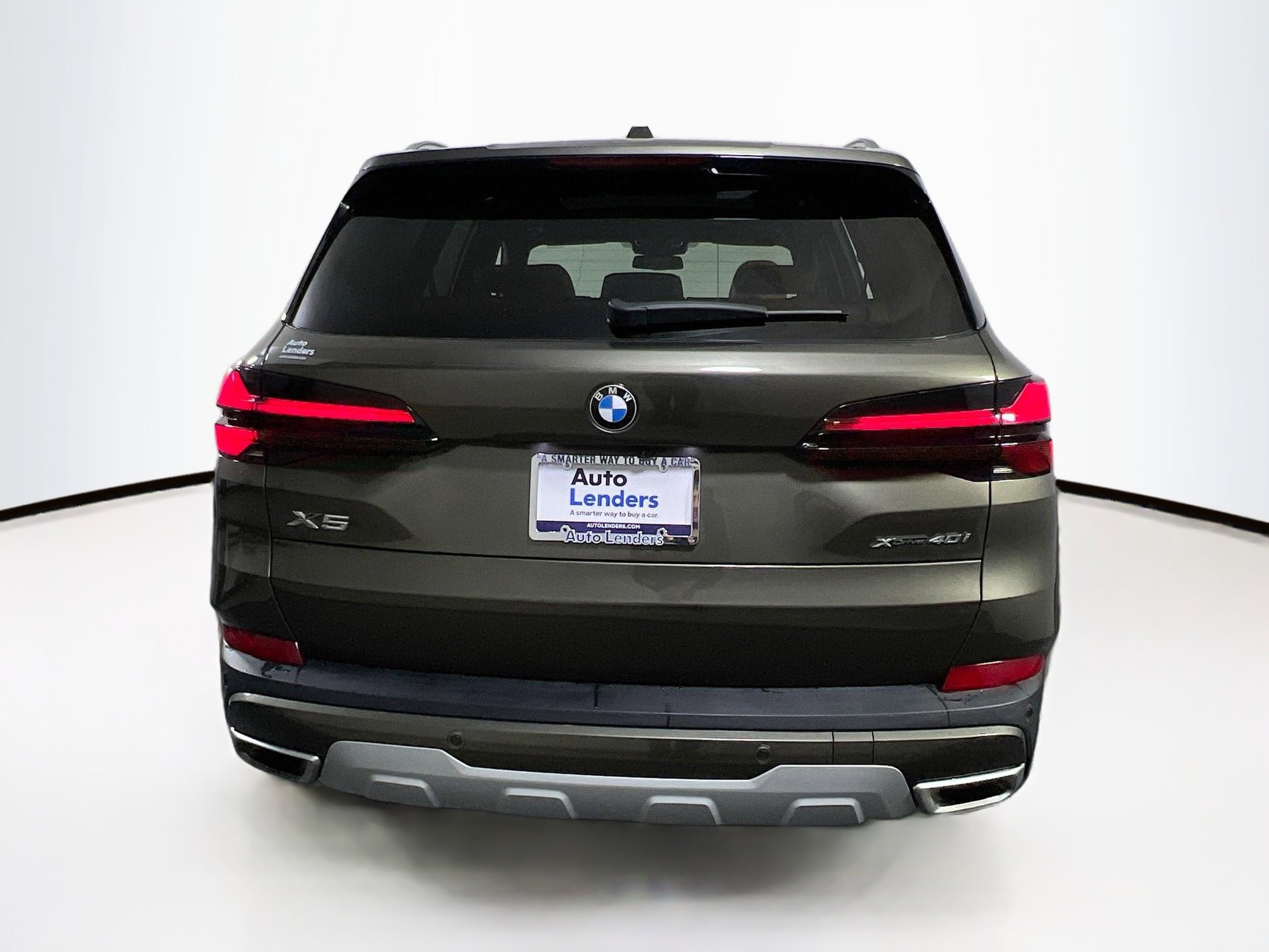 Used 2024 BMW X5 xDrive40i w/ Parking Assistance Package image 6