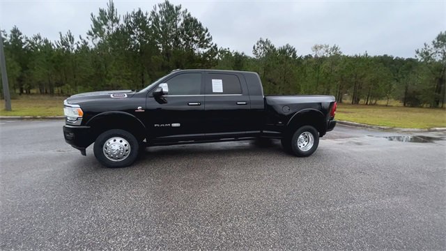 Used 2021 RAM 3500 Limited image 9