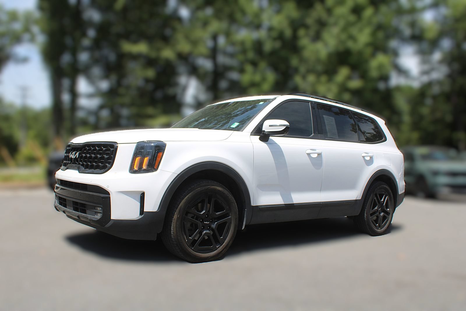 Certified 2024 Kia Telluride SX Prestige X-Line AWD/4WD image 3