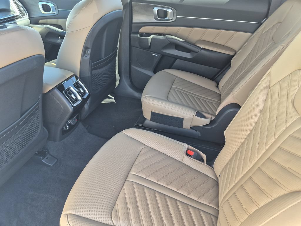 New 2026 Kia Sorento SX Prestige w/ Olive Brown Leather Package AWD/4WD image 12