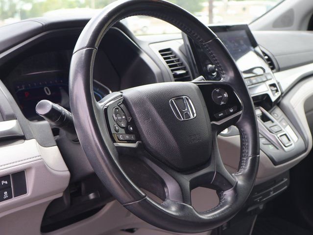Used 2018 Honda Odyssey Touring image 26