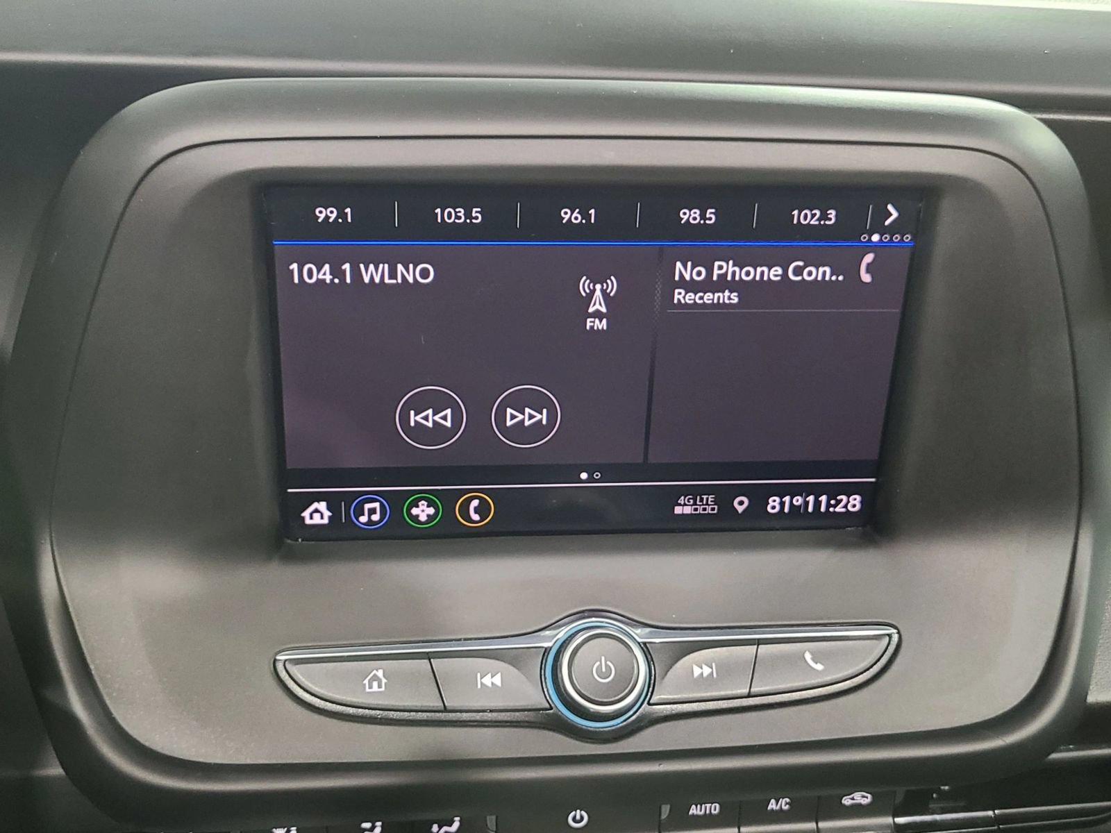Used 2020 Chevrolet Camaro LT RWD image 35