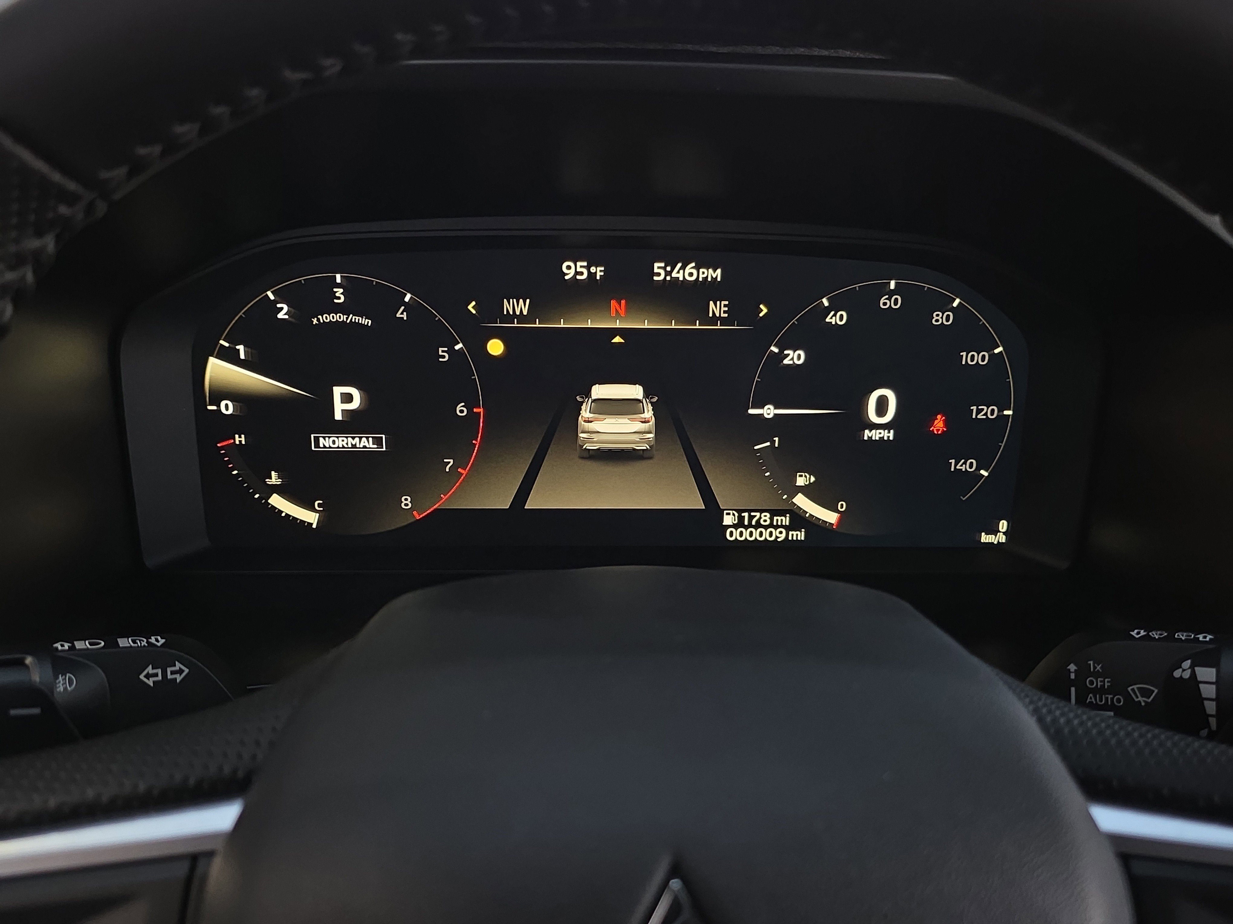 New 2025 Mitsubishi Outlander SE image 15