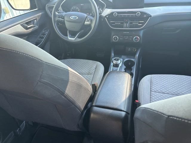 Used 2022 Ford Escape SE FWD image 36