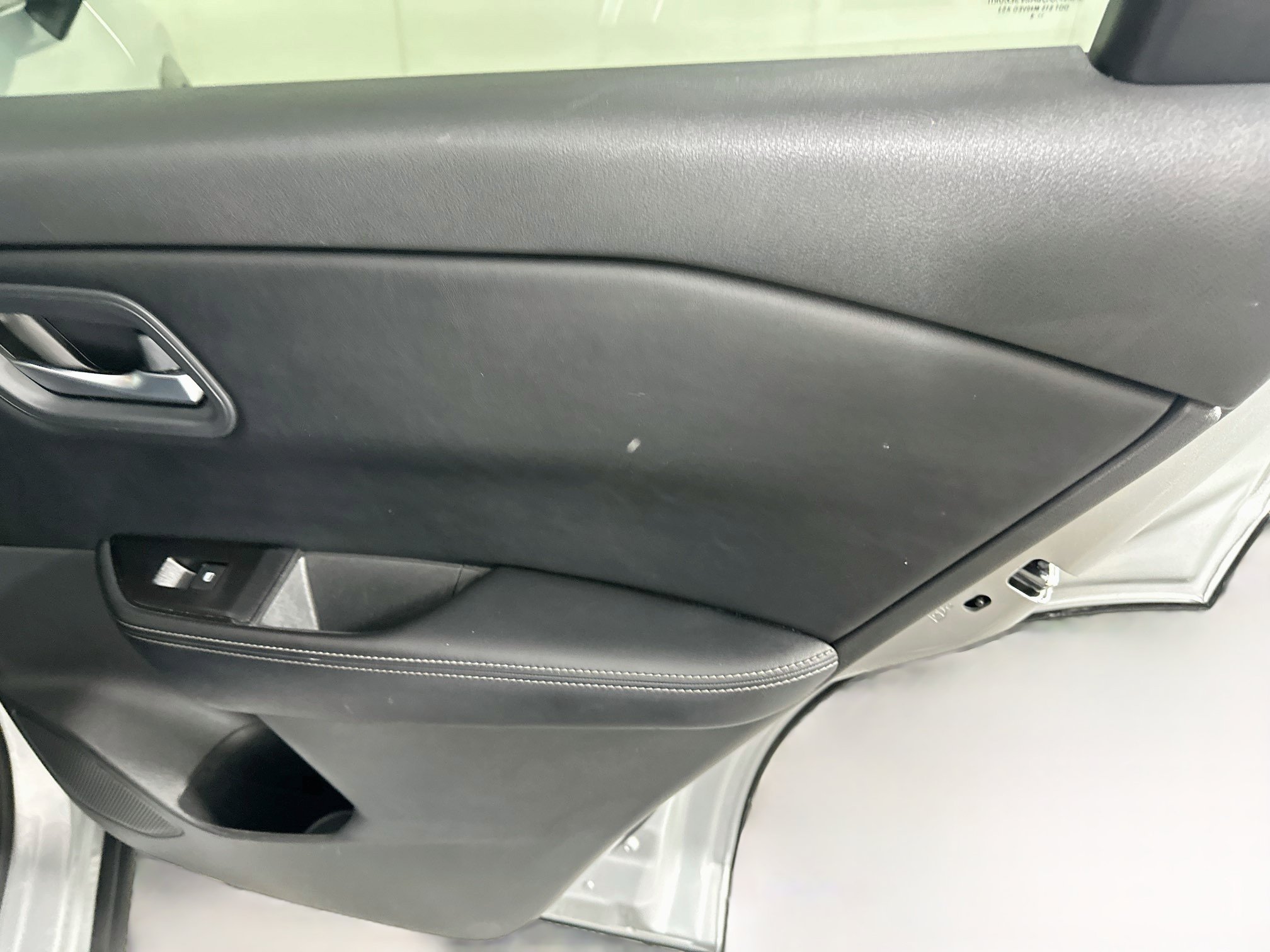 Used 2024 Nissan Rogue SV FWD image 29