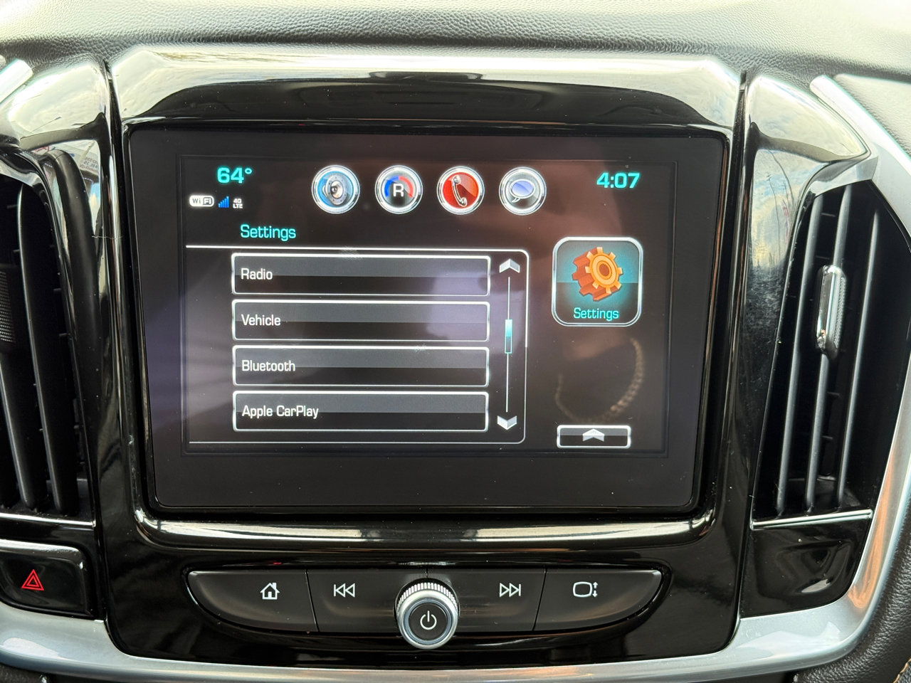 Used 2019 Chevrolet Traverse LT image 59