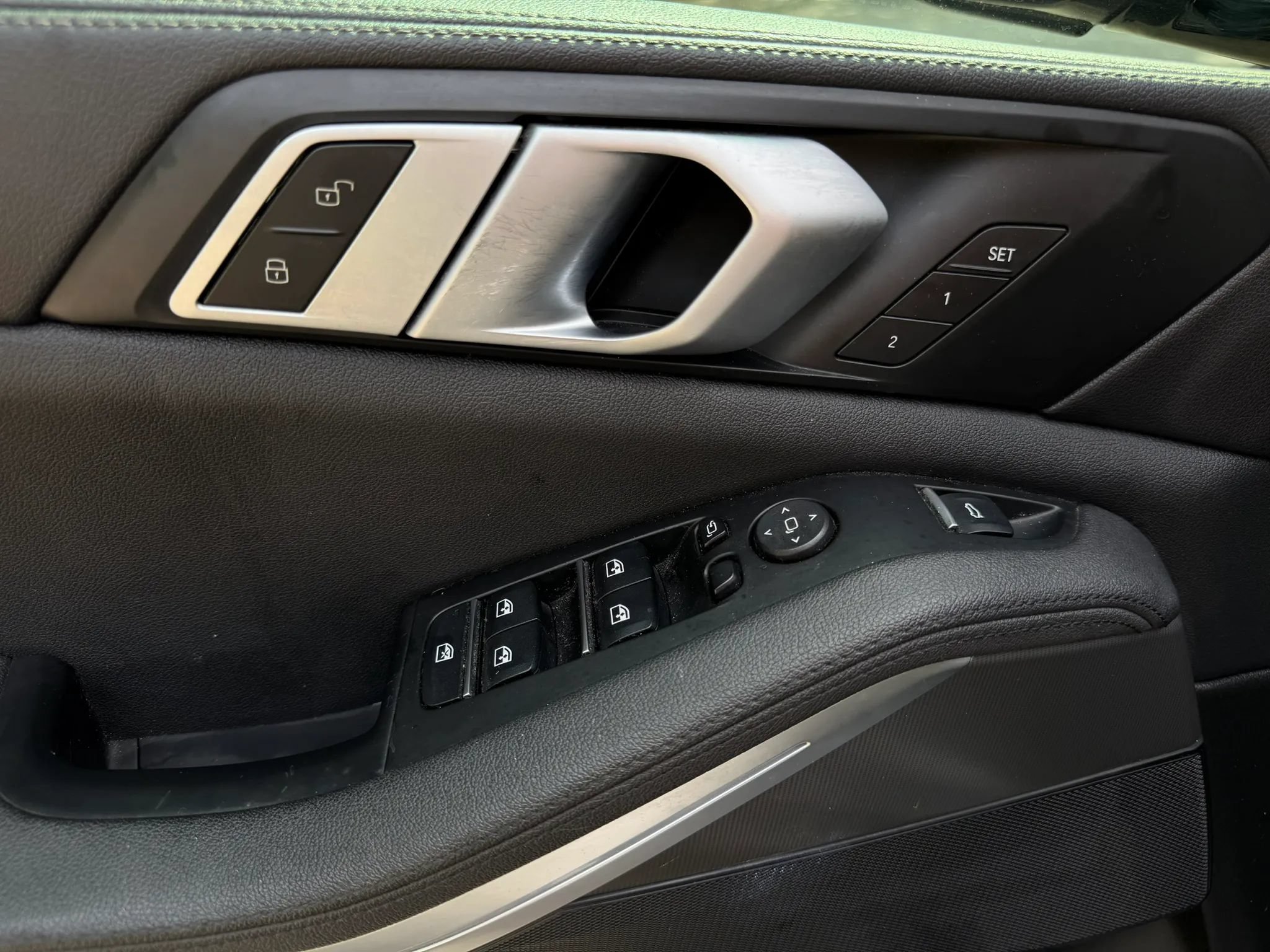 Used 2019 BMW X5 xDrive40i w/ Premium Package 2 AWD/4WD image 23