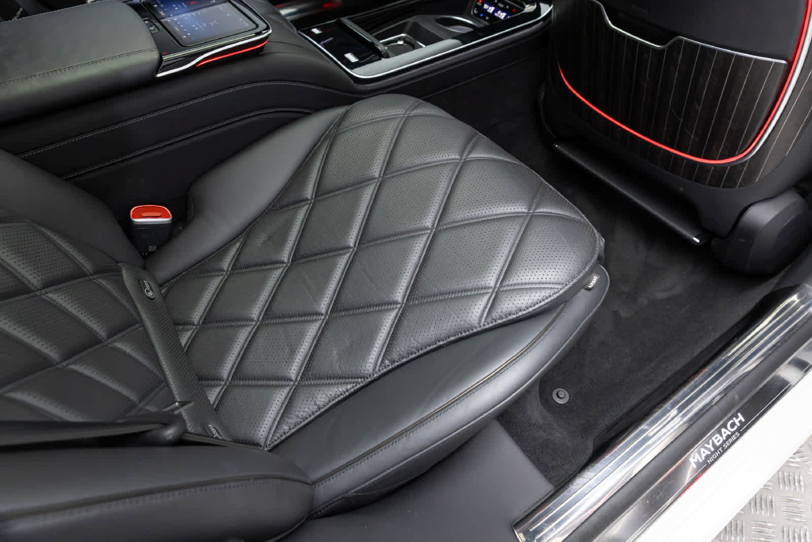 Used 2024 Mercedes-Benz Maybach S 680 4MATIC image 48