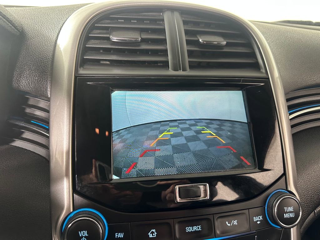 Used 2016 Chevrolet Malibu LTZ FWD image 27