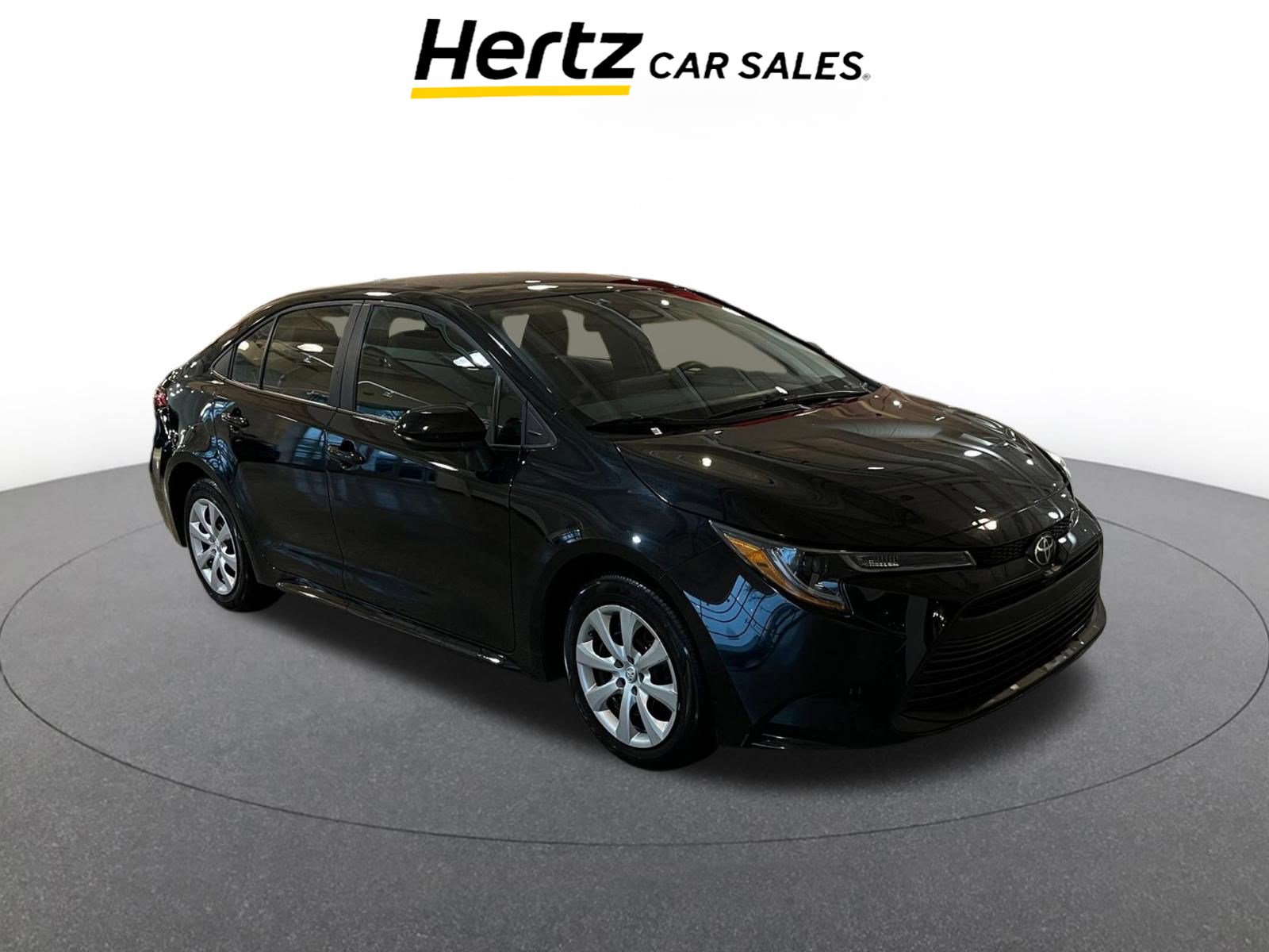 Used 2025 Toyota Corolla LE image 1