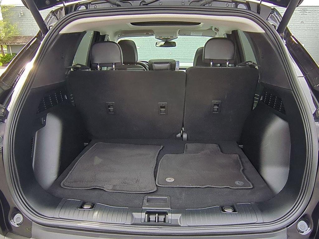 Used 2023 Ford Escape Platinum AWD/4WD image 23