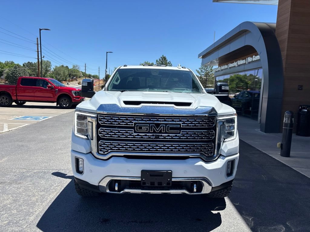 Used 2021 GMC Sierra 3500 Denali w/ Denali Ultimate Package AWD/4WD image 3